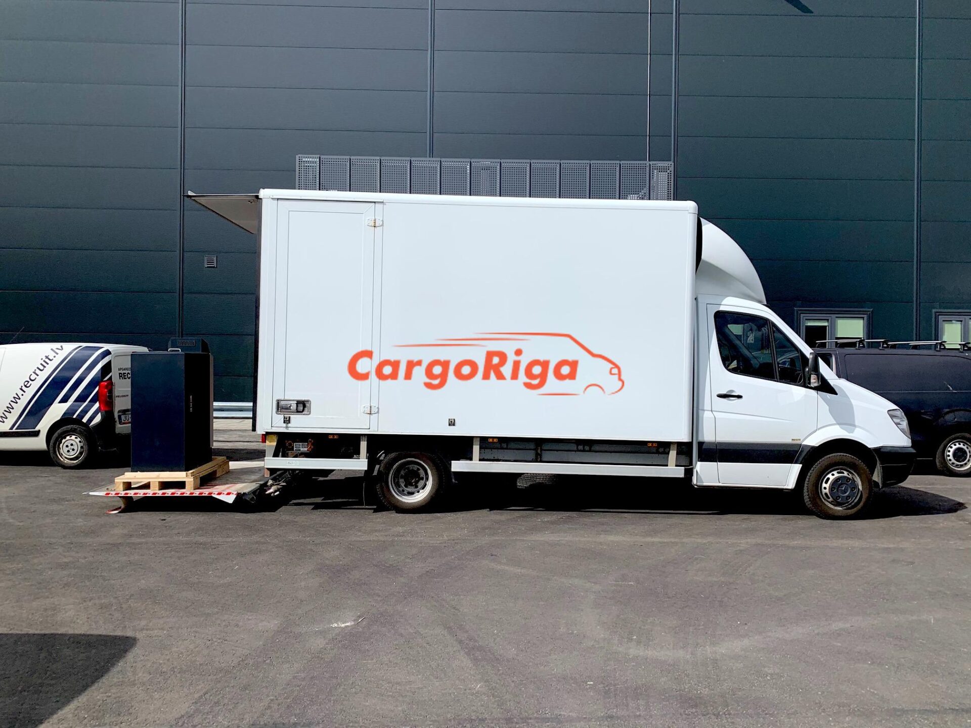 international-delivery-service-2024-international-delivery-company