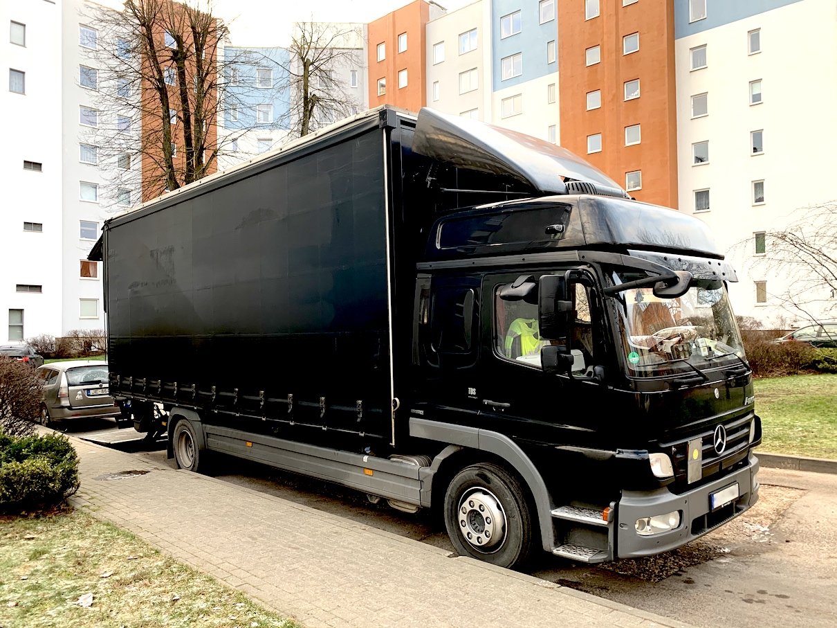 International shipping furniture 2024 furniture mover, cheapest way